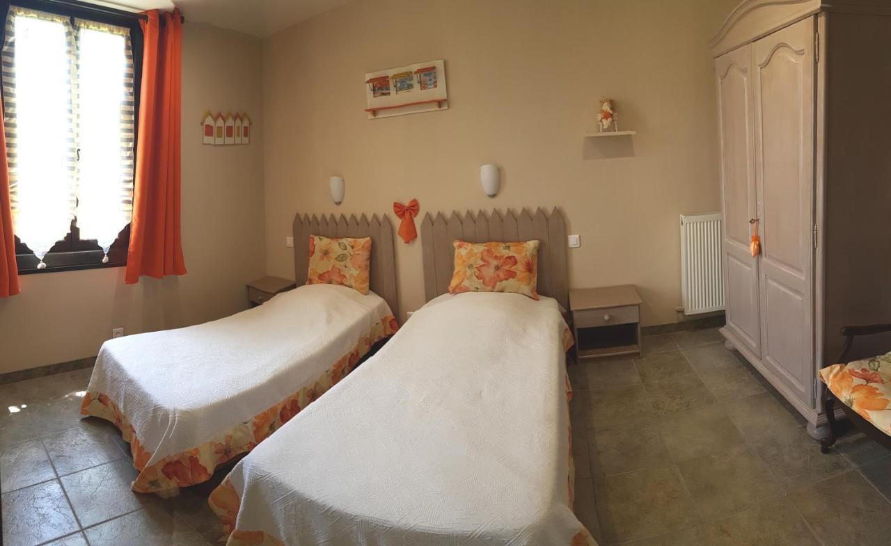 Le Gahoun - Chambres D'Hotes Castets Exterior foto